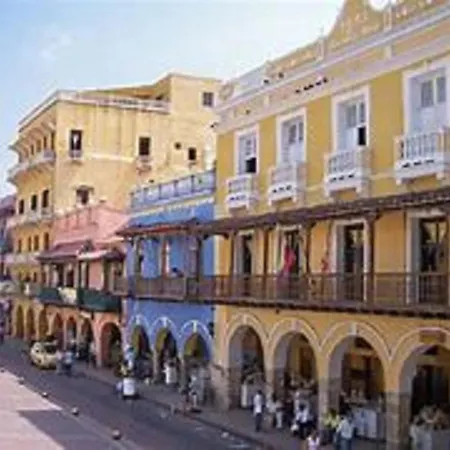 Cr-3 Doble En Getsemani Con Desayuno Y Wifi Apartment Cartagena
